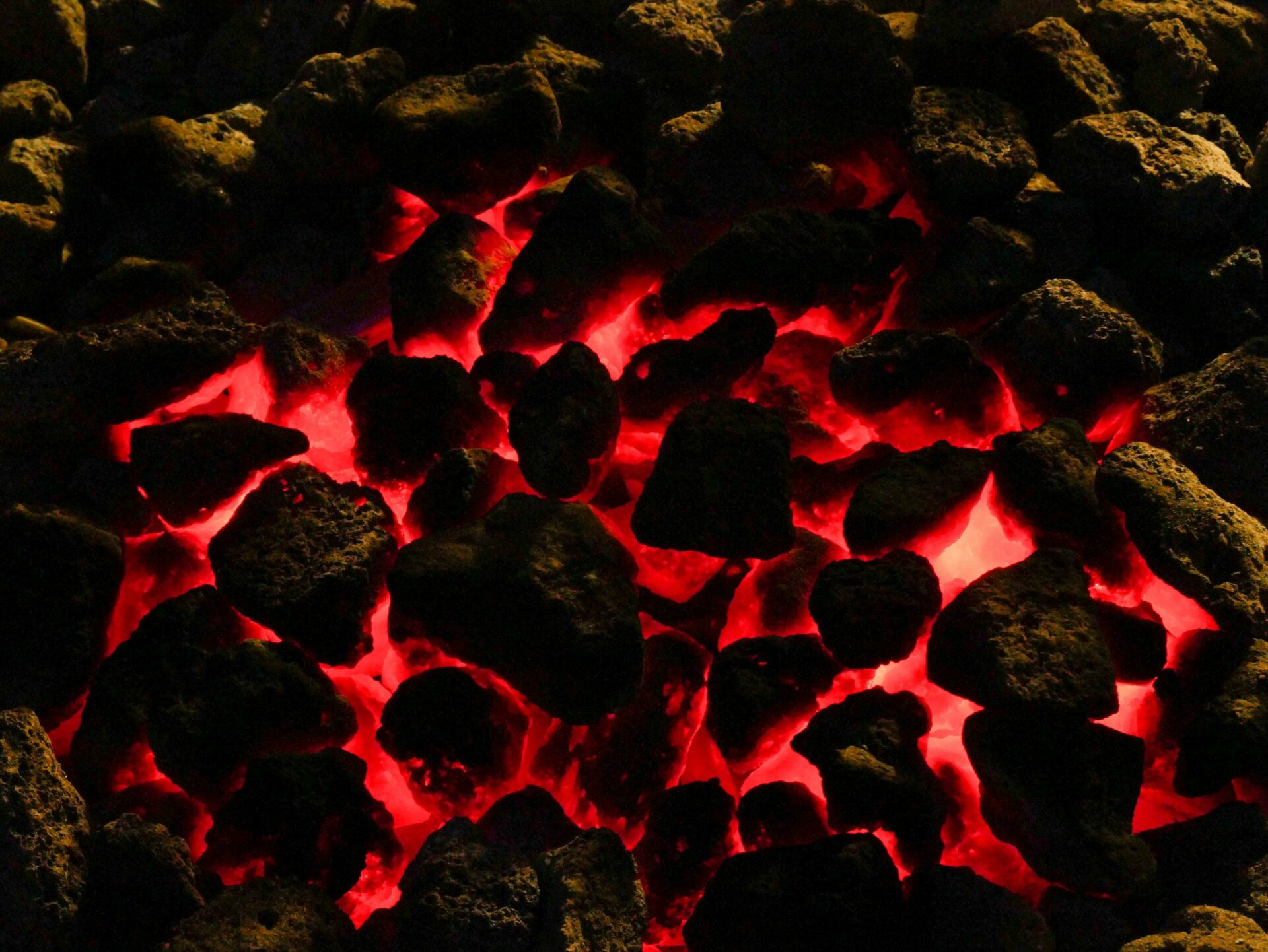 5kg Decorative Gas Fire Pit Lava Rocks, Large Red Lava Rocks For Fire Pit