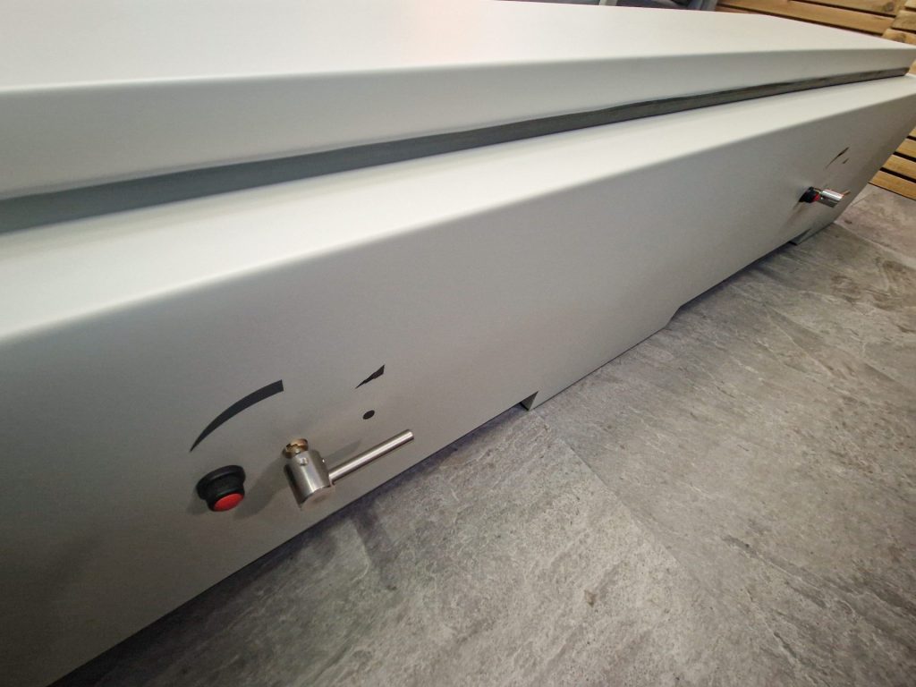 Brightstar-Fires-Titan-Twin-Gas-Fire-Pit-Table-Custom-1