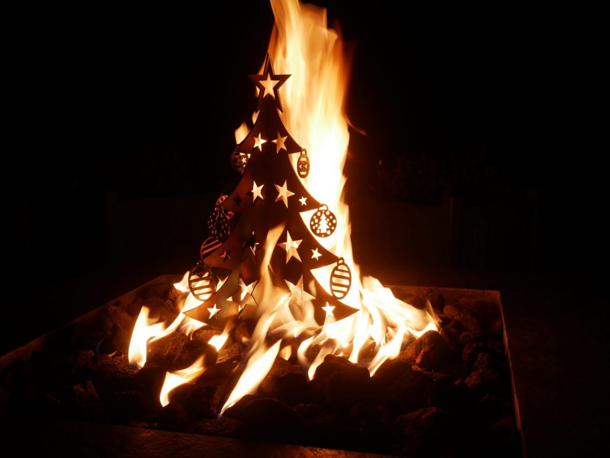 Fire Art - Christmas Tree - Image 7